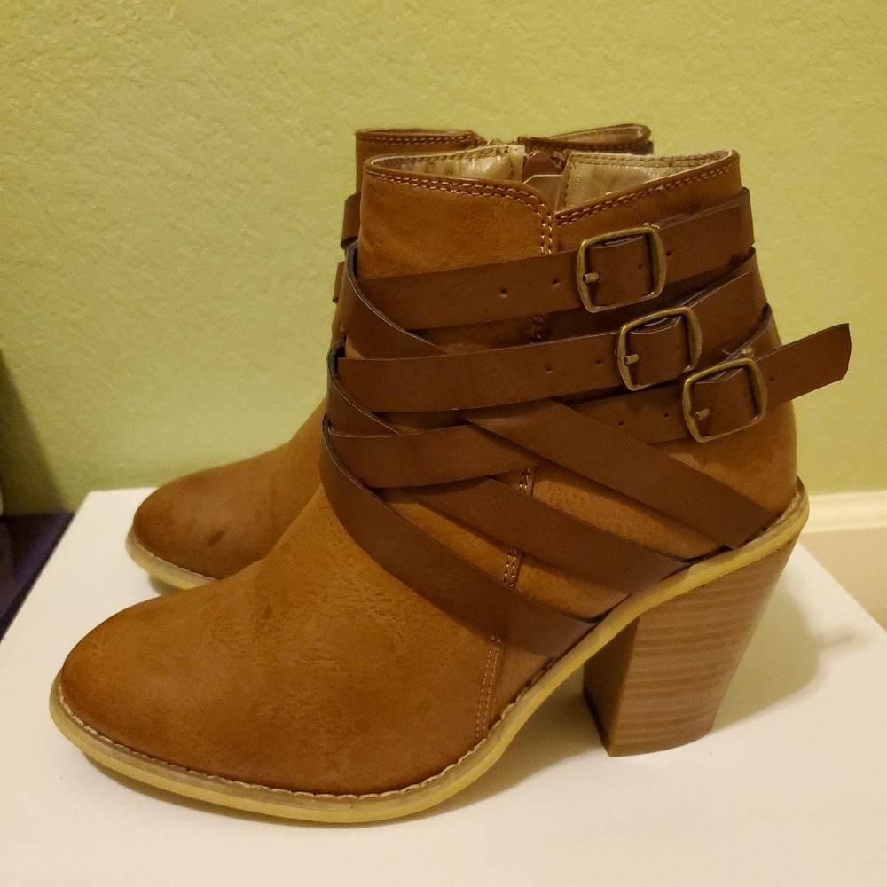 Just Fab booties